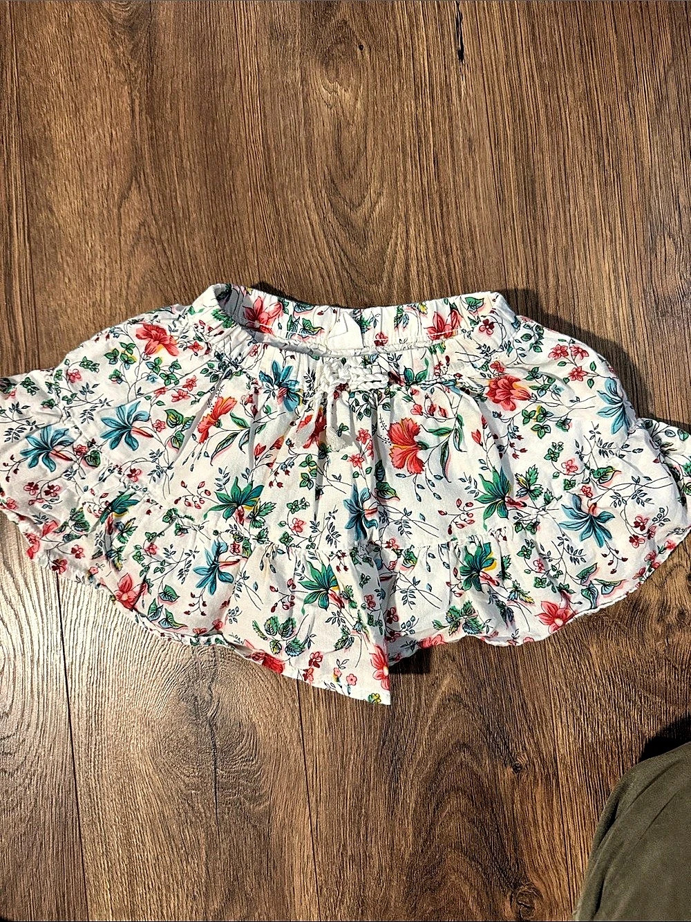 Gap Floral Baby Skirt 12-18M